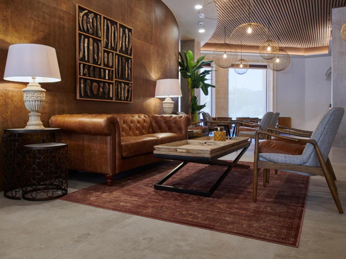 Hotel Ansares
